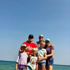 Meet your Posher, Stacy